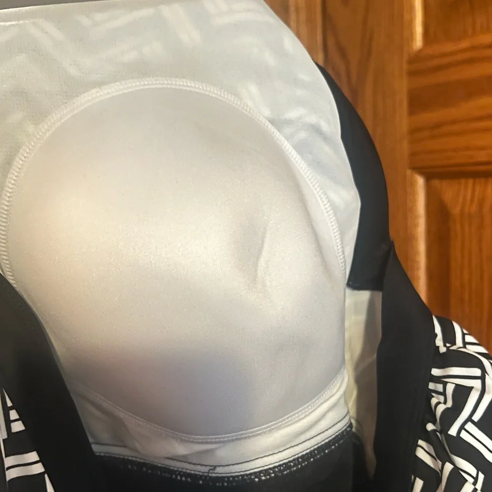 NWT swim dress, size 24W, lined cups, black and white.  Shore Club swim suit - Picture 6 of 6